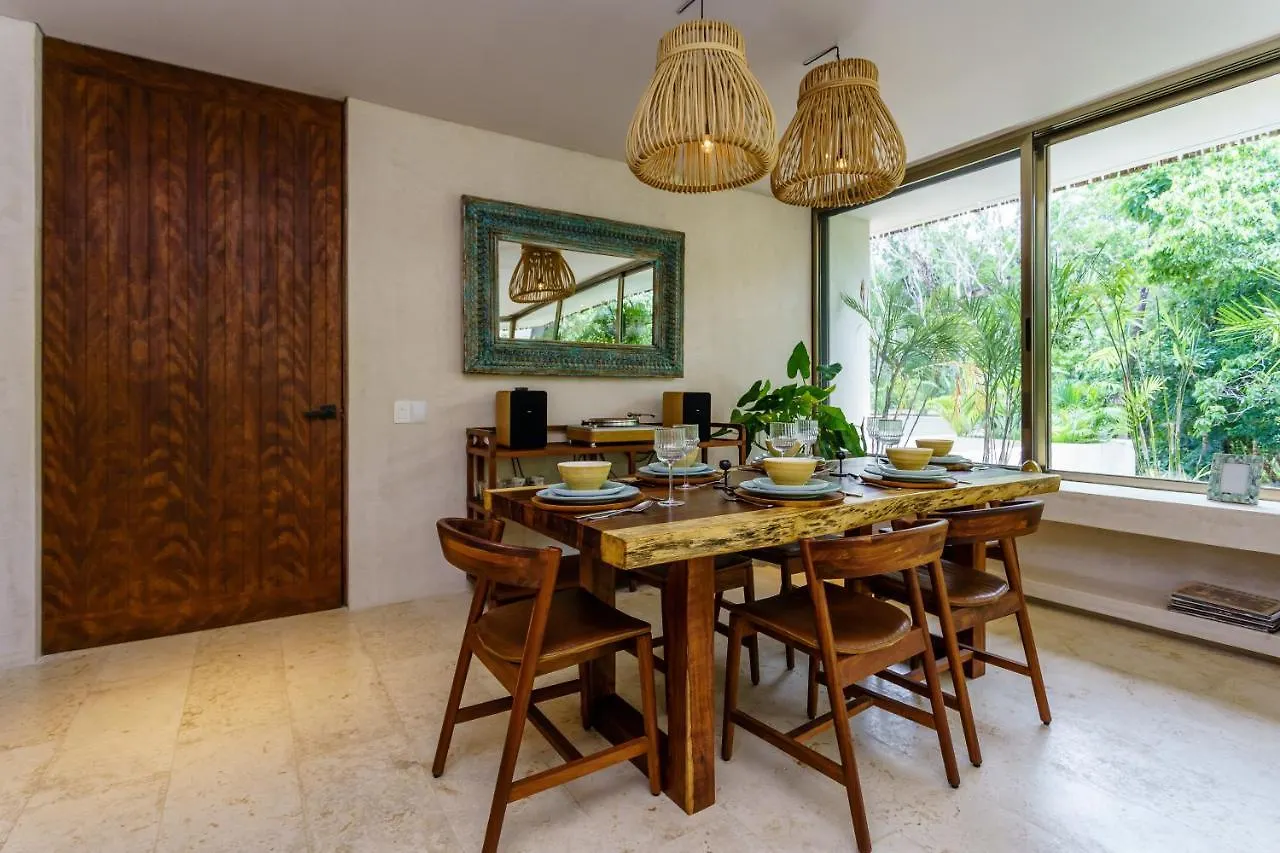 Апартаменты Luxury & Nature Meet Plus A Private Pool & Roof Pool Тулум Мексика